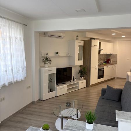 Apartma La Vita Koper Zewnętrze zdjęcie